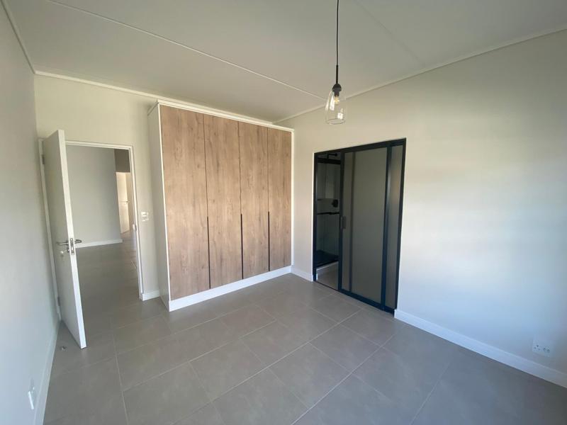 To Let 3 Bedroom Property for Rent in Richwood Western Cape